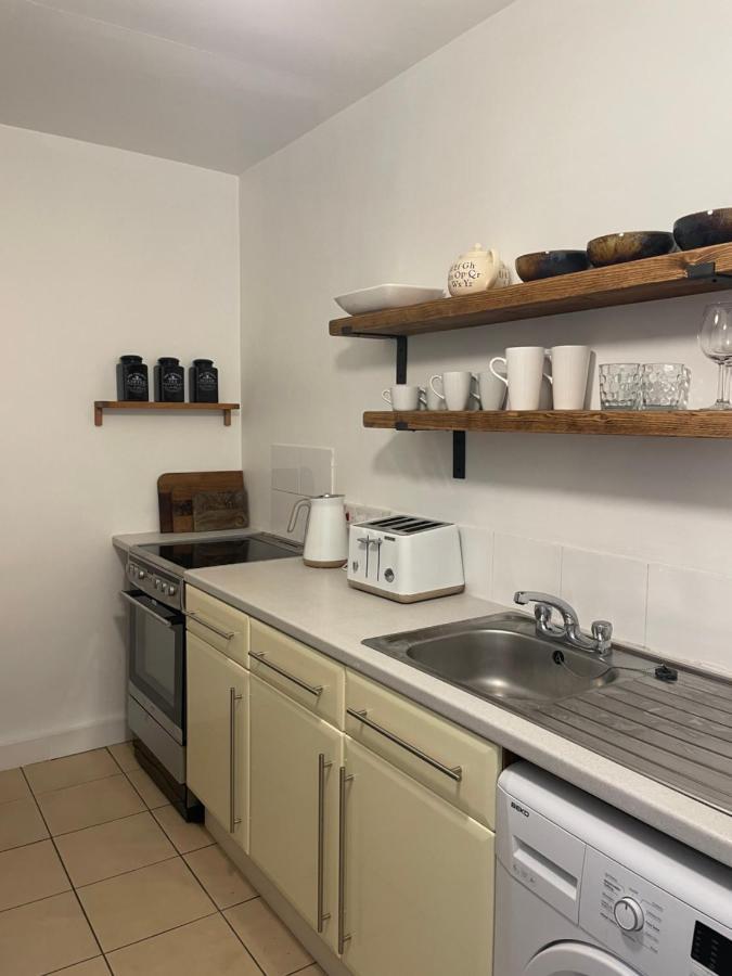 Fantastic Private Studio Apartment Dover Esterno foto