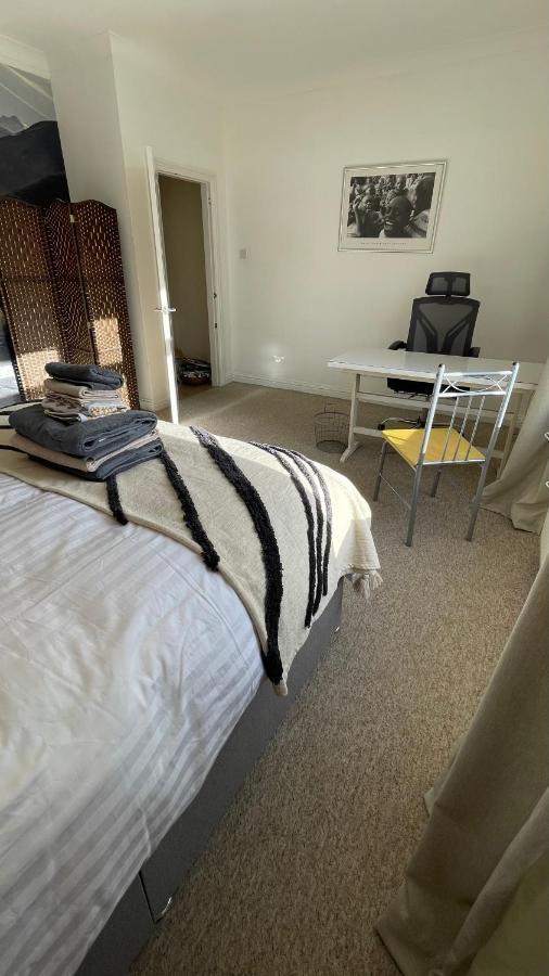 Fantastic Private Studio Apartment Dover Esterno foto